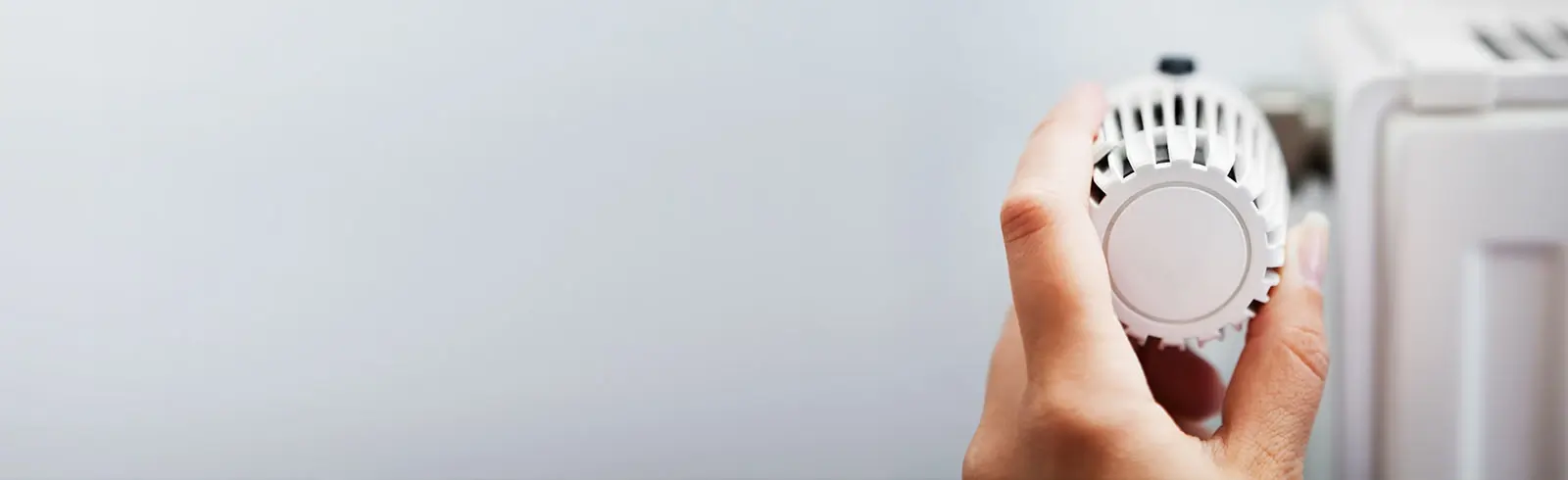 schimmelprotektor_schimmel-im-haus_luftfeuchtigkeit_schimmelentfernung_schimmelgutachten_solingen_blog_feuchtigkeit_gegner_energiesparen