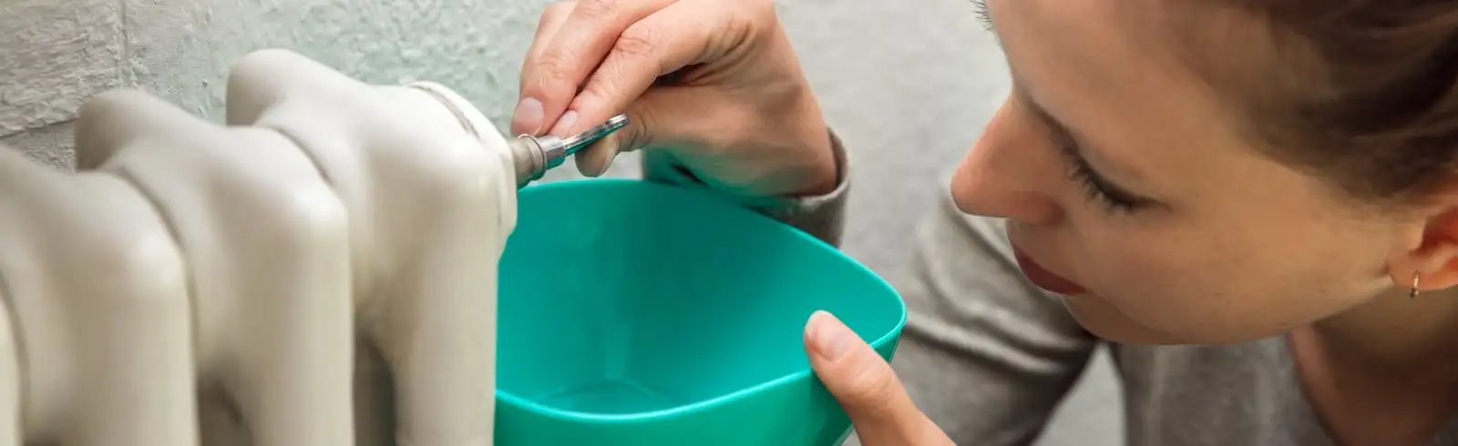 Schimmel hinter der Heizung